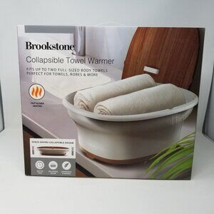 Brookstone Collapsible Towel / Bathrobe / Blanket Warmer NEW in Box